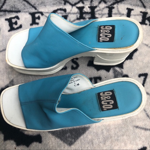 Y2K 9&Co Platform Peep Toe Heels - Picture 2 of 3